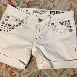 Women’s size 27 miss me jean shorts. White